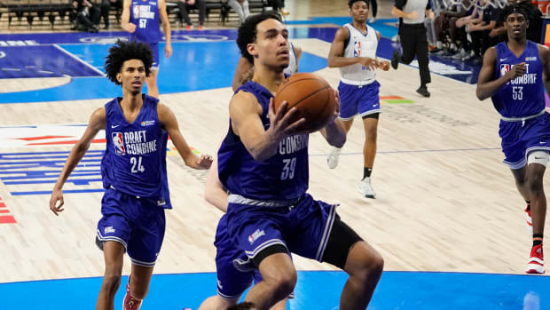 Andrew Nembhard (39) participates in the 2022 NBA Draft Combine at Wintrust Arena.